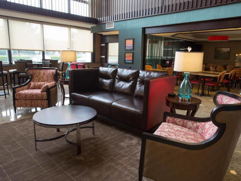 Heritage Inn & Suites The Woodlands, Trademark By Wyndham Exterior foto